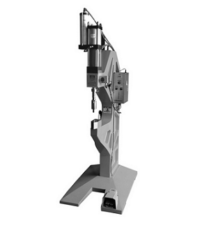 無鉚釘鉚接機(jī)和自沖鉚接機(jī)有什么區(qū)別？