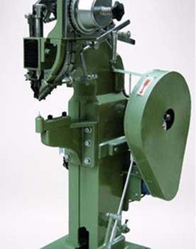 如何控制鉚接機(jī)壓鉚工藝的質(zhì)量？