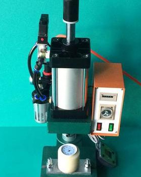 為何液壓鉚接機采用遠程無壓卸荷呢？