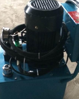 鉚接機脫模困難怎么辦？鉚接點容易撕裂怎么辦？