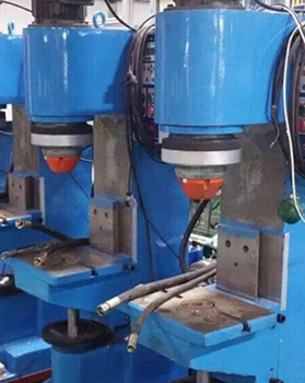 如何預(yù)防鉚接機出現(xiàn)故障？