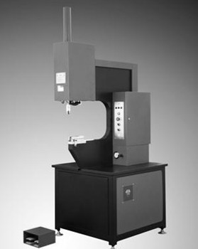 液壓鉚接機鉚接后出現(xiàn)裂紋的原因有哪些？
