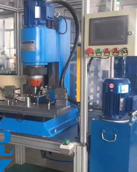 鉚接機使用期間的小問題，教你一招搞定！