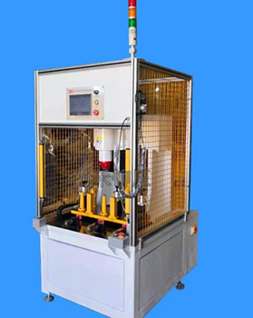 鉚接機定制時需要注意哪些？這幾個方面需留意！