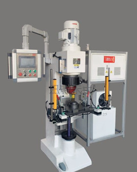 鉚接機(jī)鉚接后鉚釘開裂的原因有哪些？