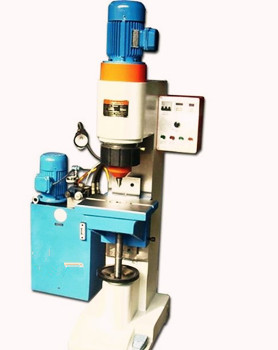 徑向鉚接機(jī)選購(gòu)時(shí)注意這三點(diǎn)，讓你選到滿意的設(shè)備！